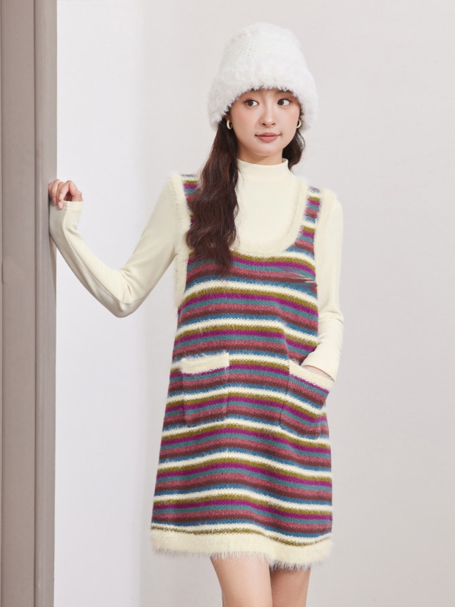 Fashionable Knitted Dress Set  - огляд і ціна Korean Tea Set