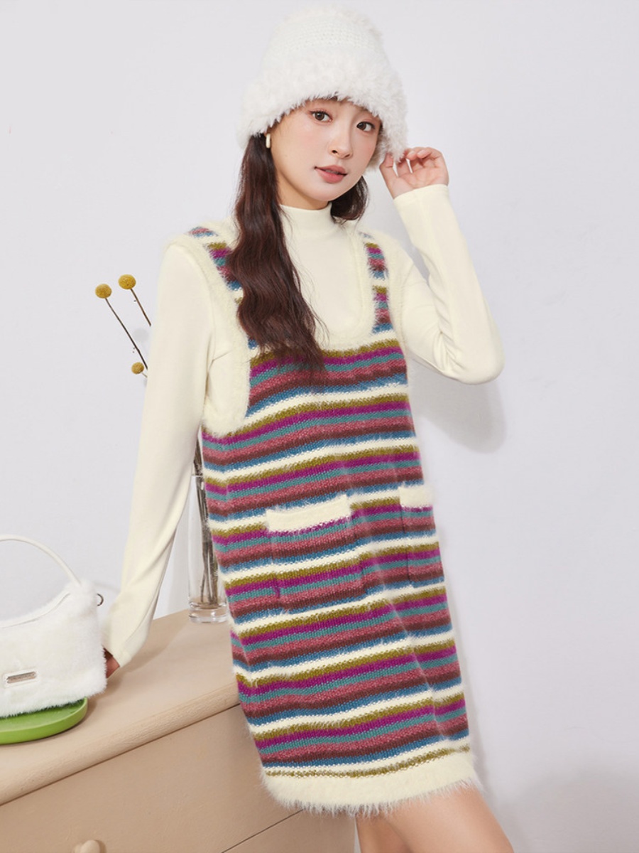 Fashionable Knitted Dress Set  - огляд і ціна Korean Tea Set